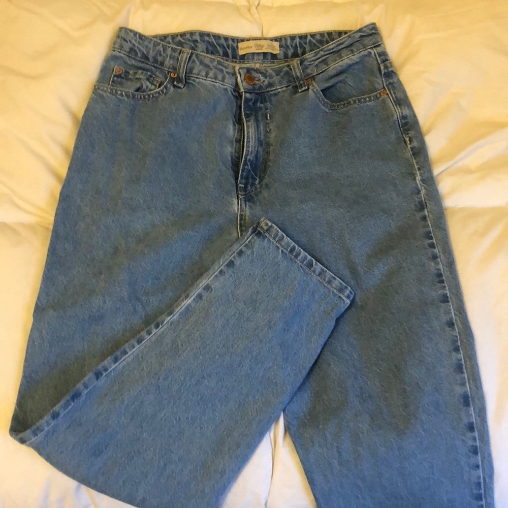 Medium Blue Wash Mom Jeans